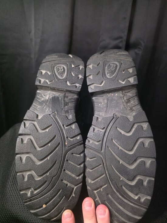 Timberland SZ  Composite toe black leather work boots main image 9